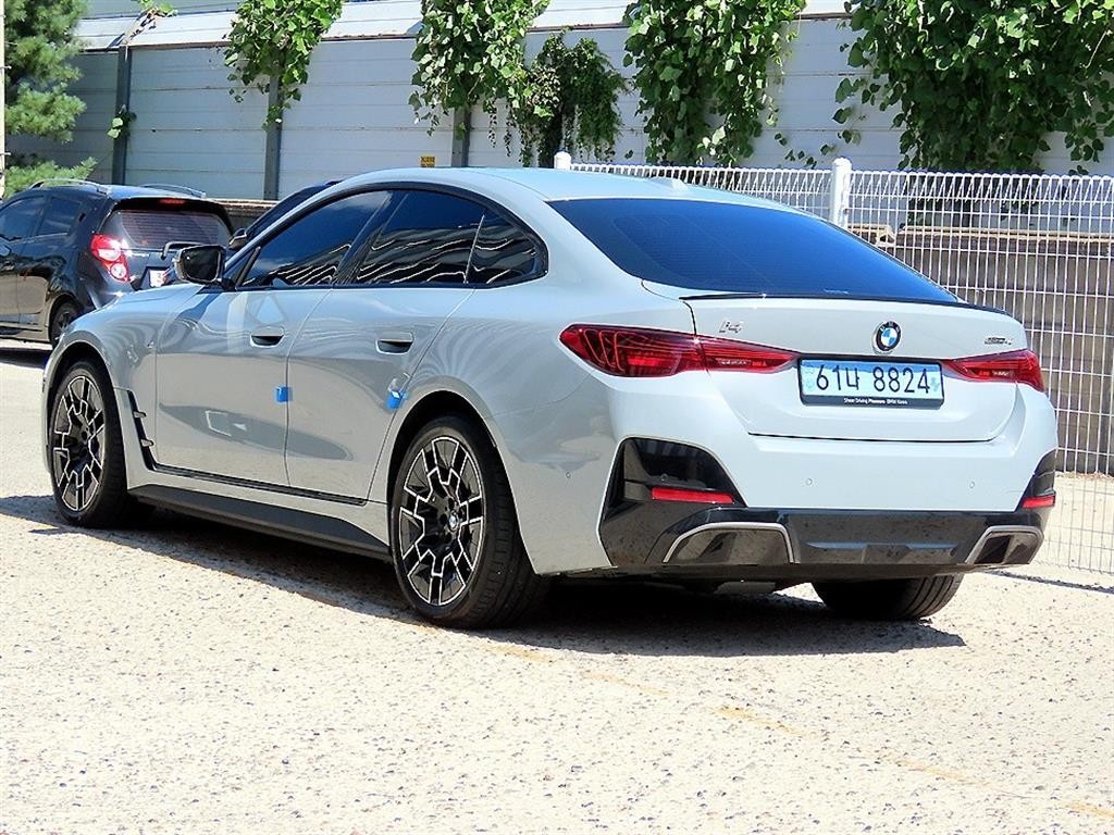 BMW i4 eDrive 40 M 스포츠 프로 이미지 3