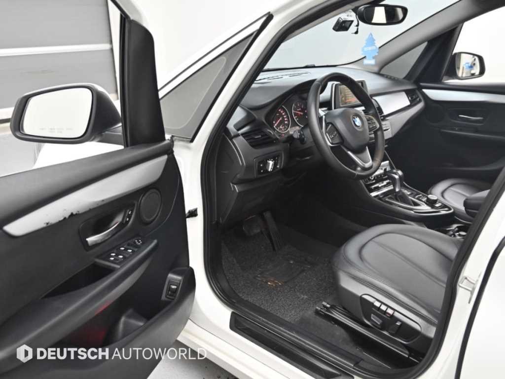 BMW 2시리즈 2시리즈 액티브 투어러 (F45) 조이 이미지 11