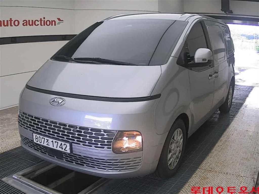 현대 스타리아 2WD 디젤 카고 모던 3인승 이미지 2