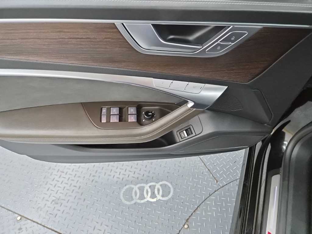 아우디 A7 A7 (4K) 55 TFSI 콰트로 프리미엄 이미지 11