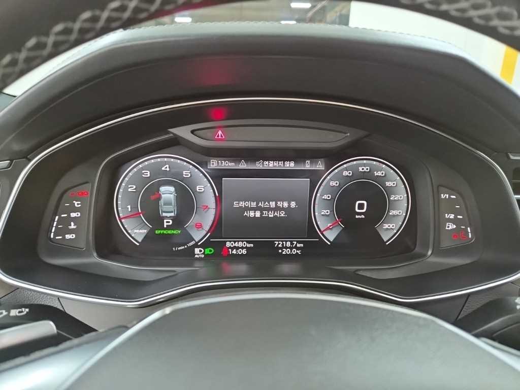 아우디 A7 A7 (4K) 55 TFSI 콰트로 프리미엄 이미지 8