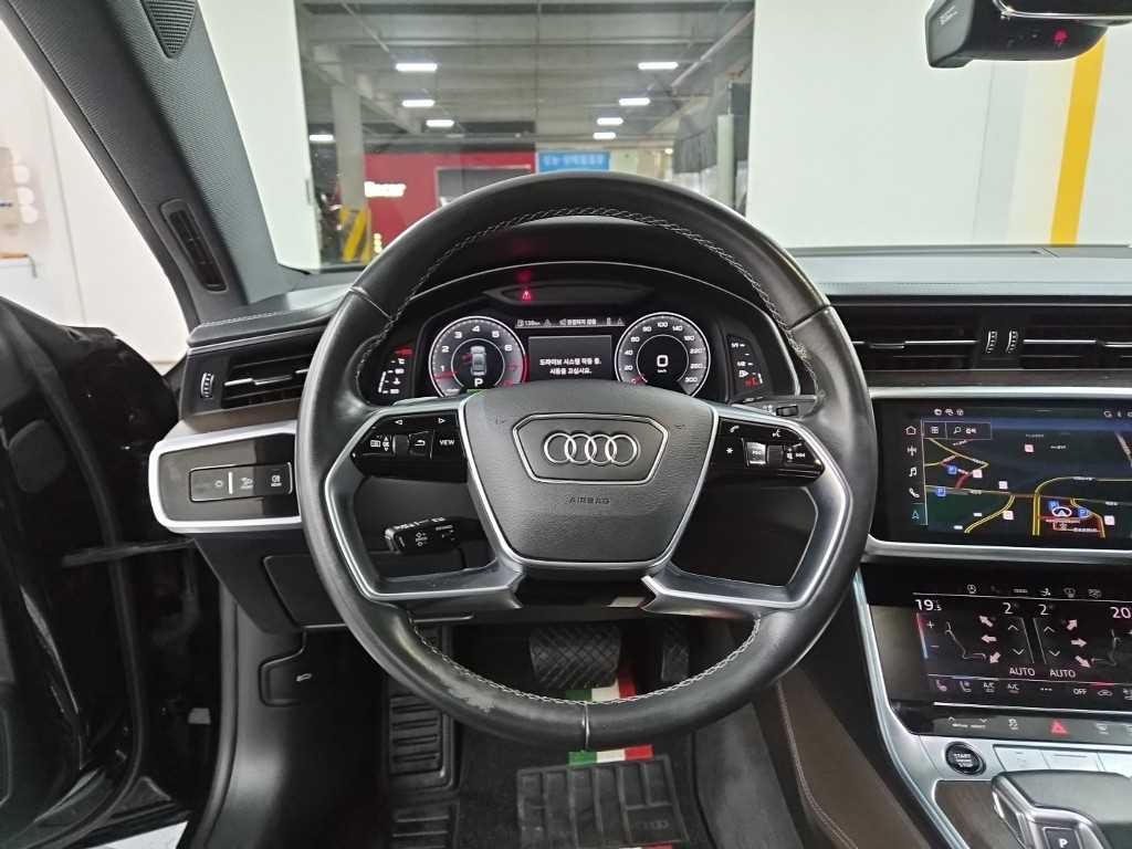 아우디 A7 A7 (4K) 55 TFSI 콰트로 프리미엄 이미지 9