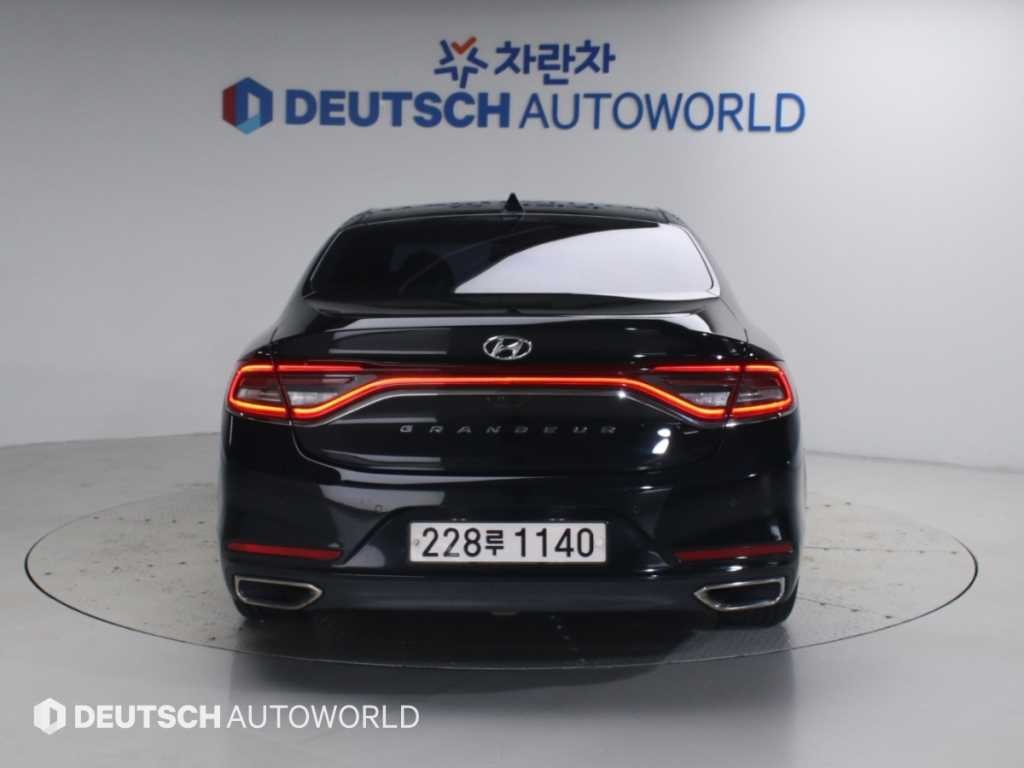 현대 그랜저 그랜저 IG 2.4 GDI 프리미엄 기본형 이미지 4