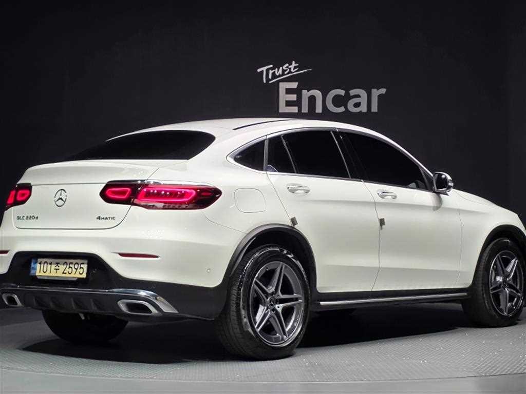 벤츠 GLC 클래스 GLC클래스 X253 GLC 220 d 4MATIC 쿠페 이미지 2