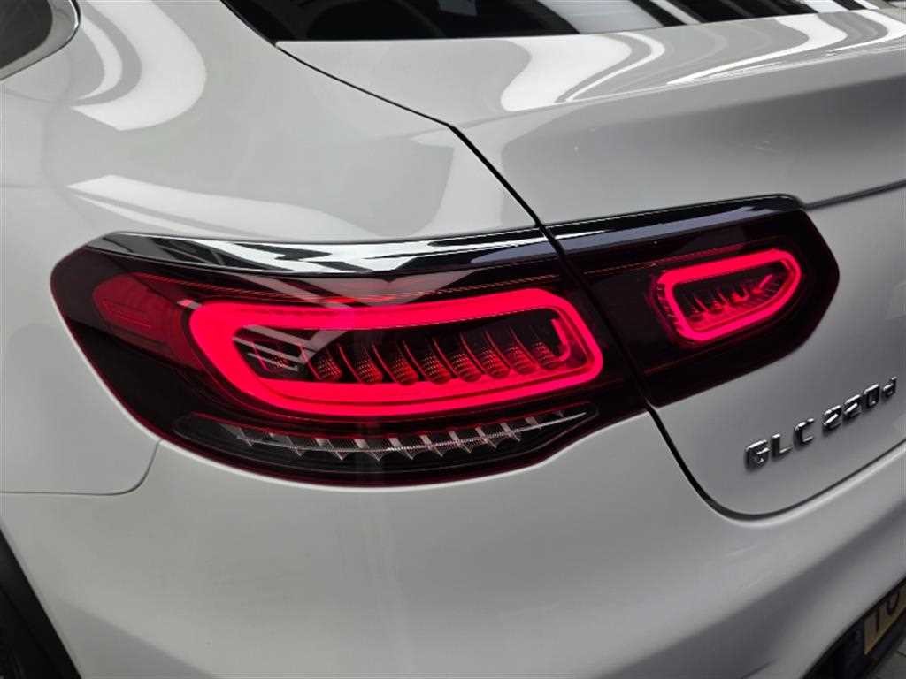 벤츠 GLC 클래스 GLC클래스 X253 GLC 220 d 4MATIC 쿠페 이미지 7