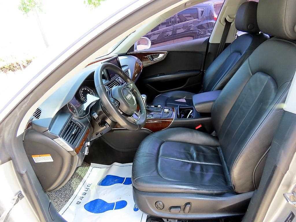 아우디 A7 3.0 TFSI 콰트로 엔트리 이미지 5