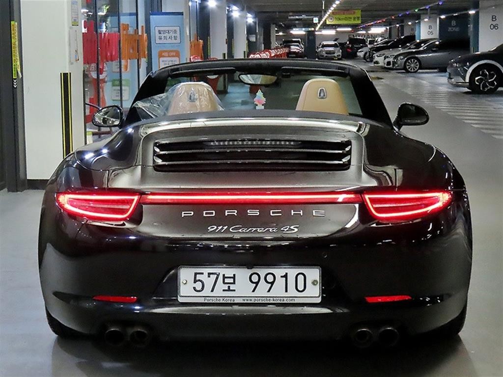 포르쉐 911 카레라 4S 카브리올레 991 이미지 10