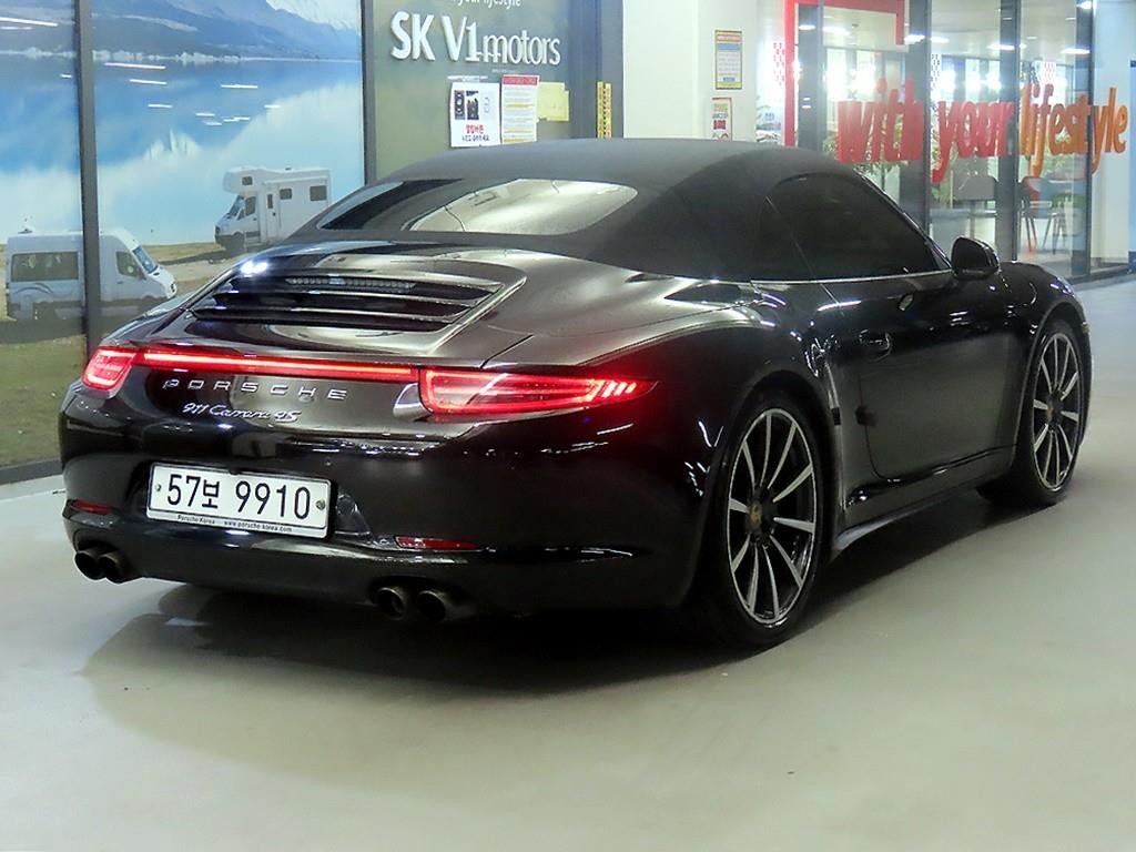 포르쉐 911 카레라 4S 카브리올레 991 이미지 4