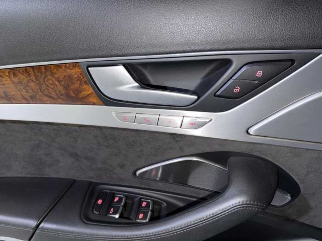 아우디 A8 뉴A8 6.3 FSI 콰트로 LWB 이미지 13