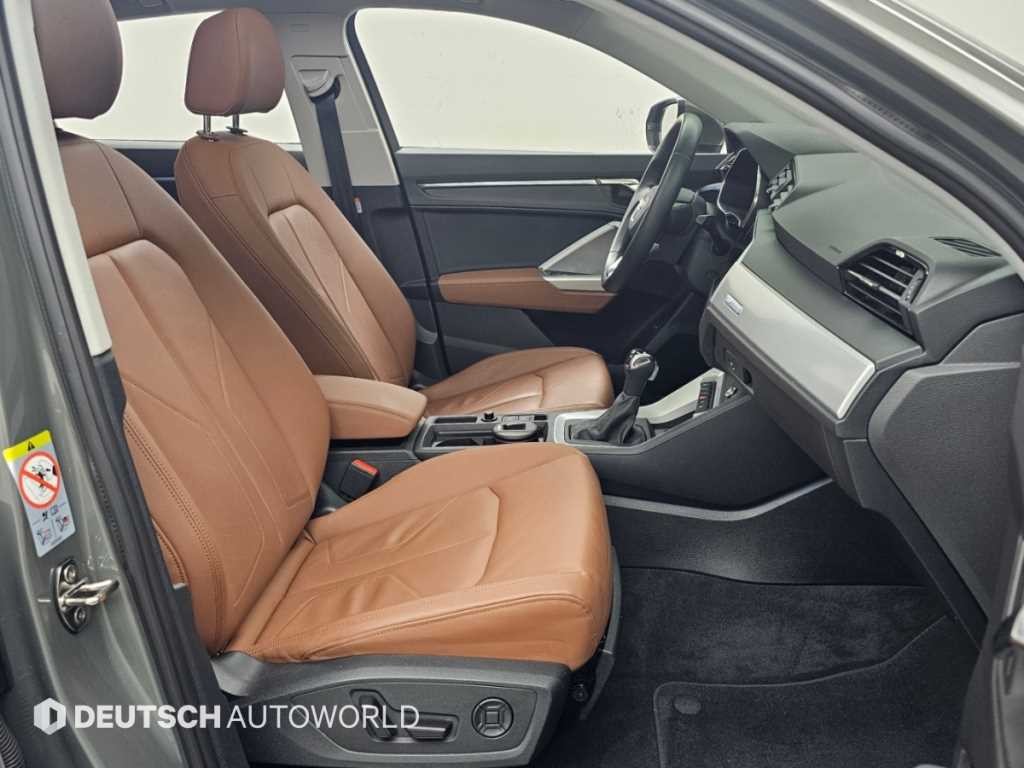아우디 Q3 Q3 (F3) 35 TDI 스포트백 프리미엄 이미지 10