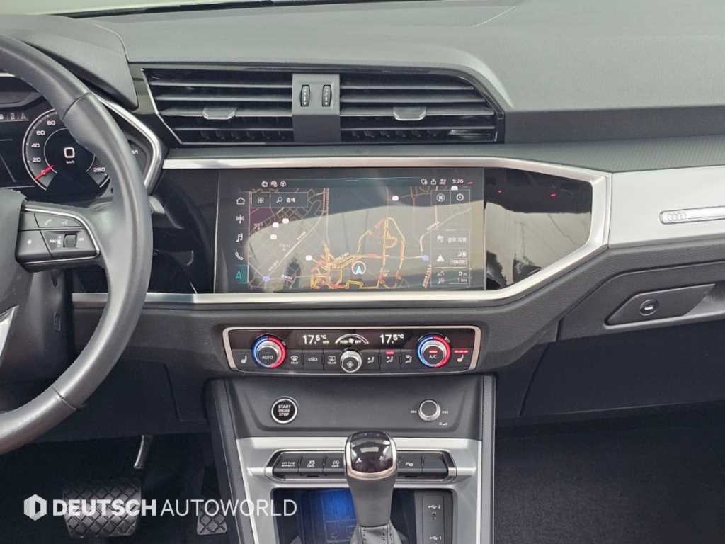 아우디 Q3 Q3 (F3) 35 TDI 스포트백 프리미엄 이미지 14