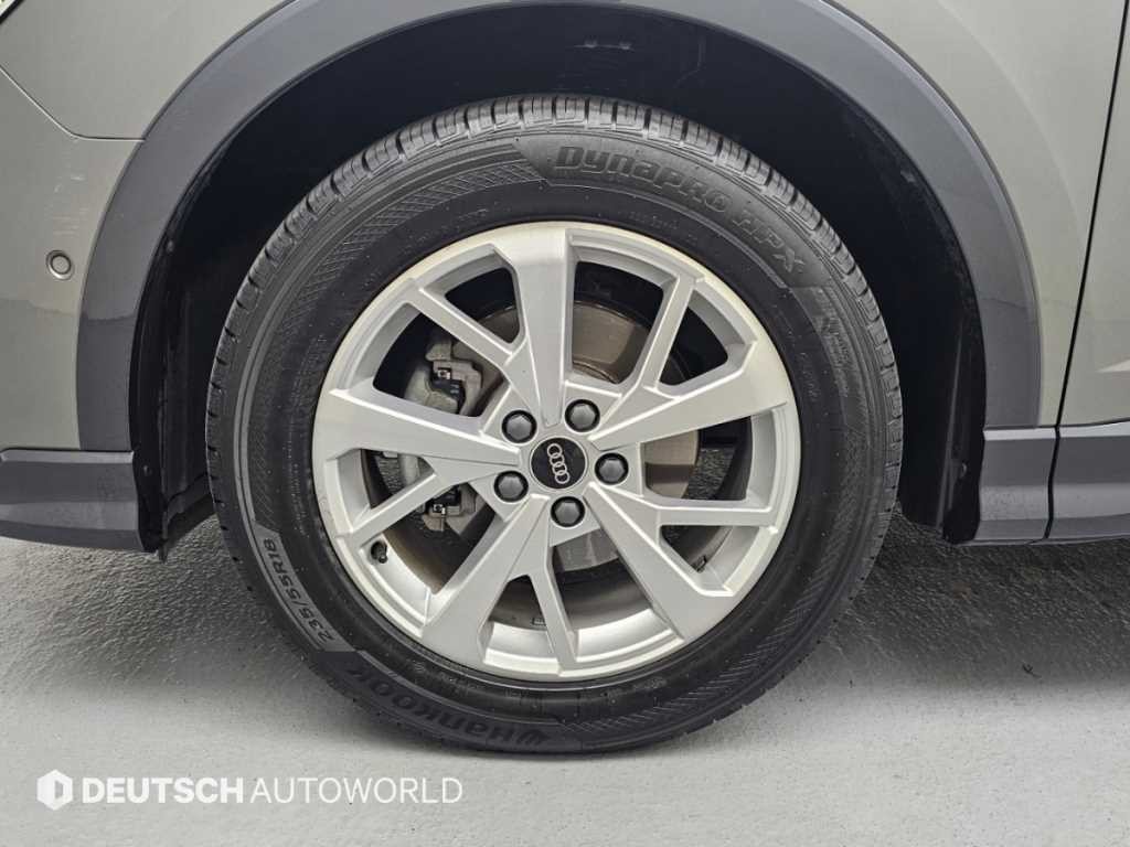 아우디 Q3 Q3 (F3) 35 TDI 스포트백 프리미엄 이미지 5