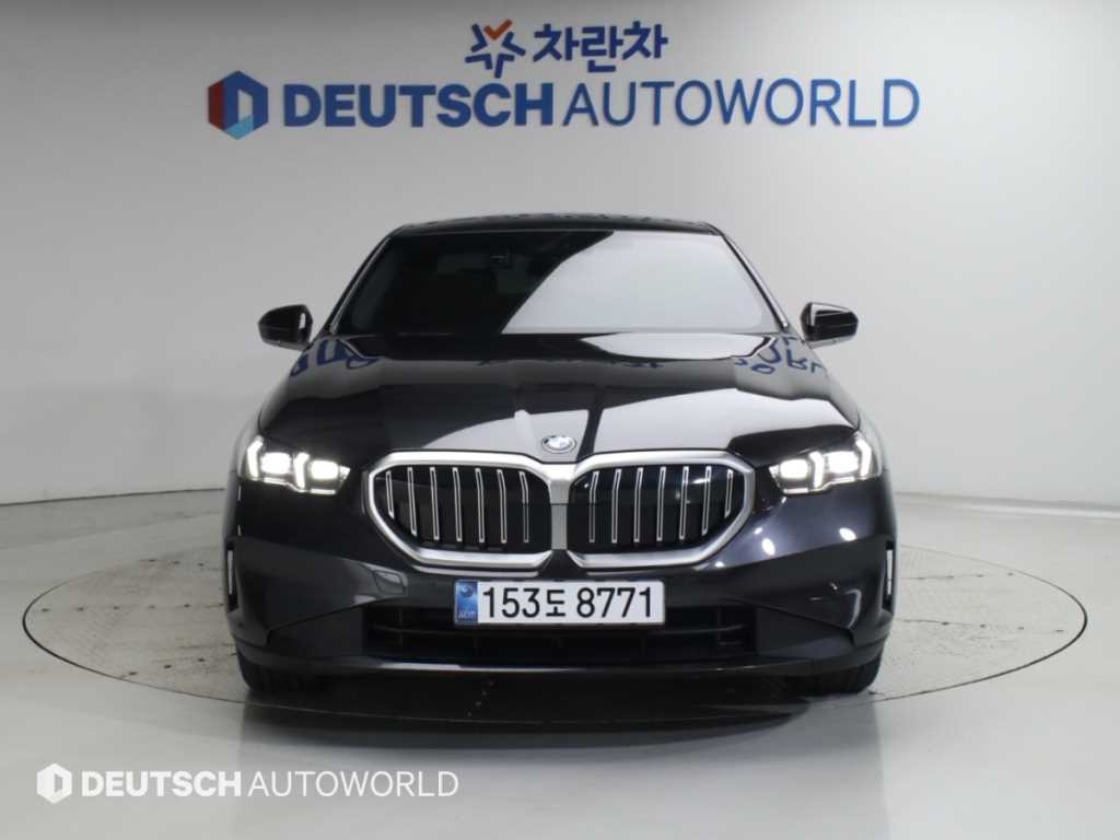 BMW 5시리즈 5시리즈 (G60) 520i 기본형 이미지 3