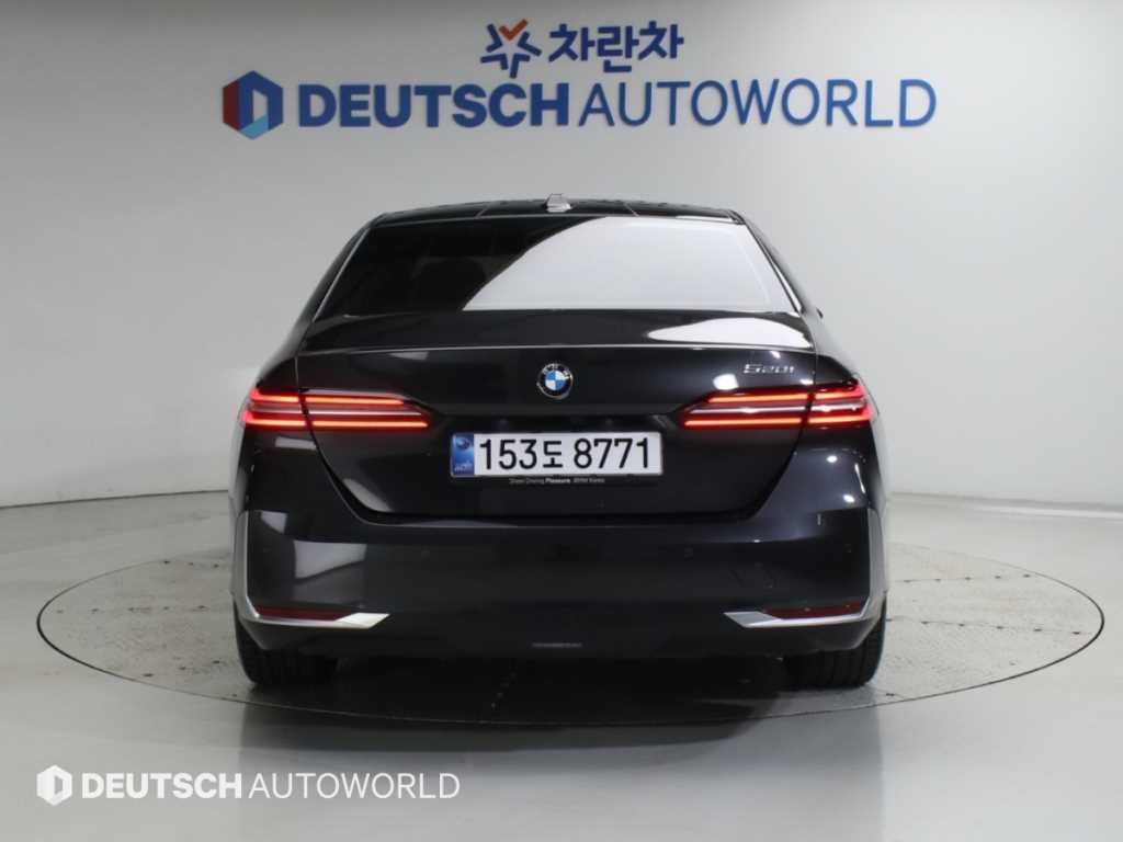 BMW 5시리즈 5시리즈 (G60) 520i 기본형 이미지 4