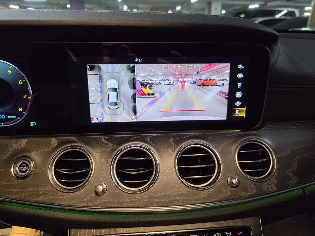 벤츠 E 클래스 E-클래스 W213 E350 4MATIC AMG LINE 이미지 11