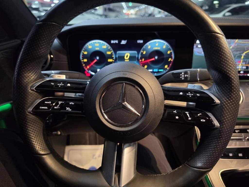 벤츠 E 클래스 E-클래스 W213 E350 4MATIC AMG LINE 이미지 12