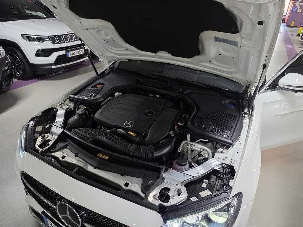벤츠 E 클래스 E-클래스 W213 E350 4MATIC AMG LINE 이미지 20