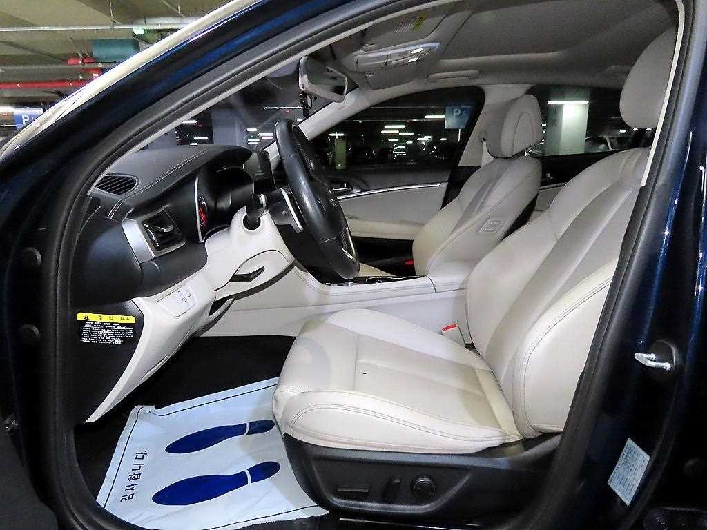제네시스 G70 2.2D 어드밴스드 이미지 6