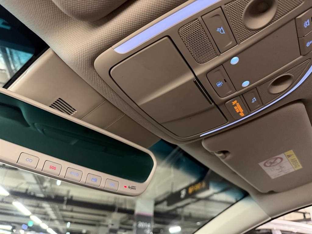 제네시스 G70 더 뉴 G70 가솔린 2.0T 4WD 기본형 이미지 15