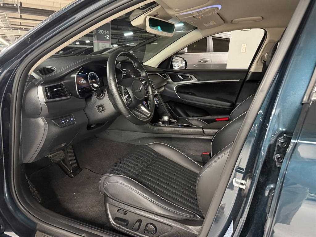제네시스 G70 더 뉴 G70 가솔린 2.0T 4WD 기본형 이미지 5