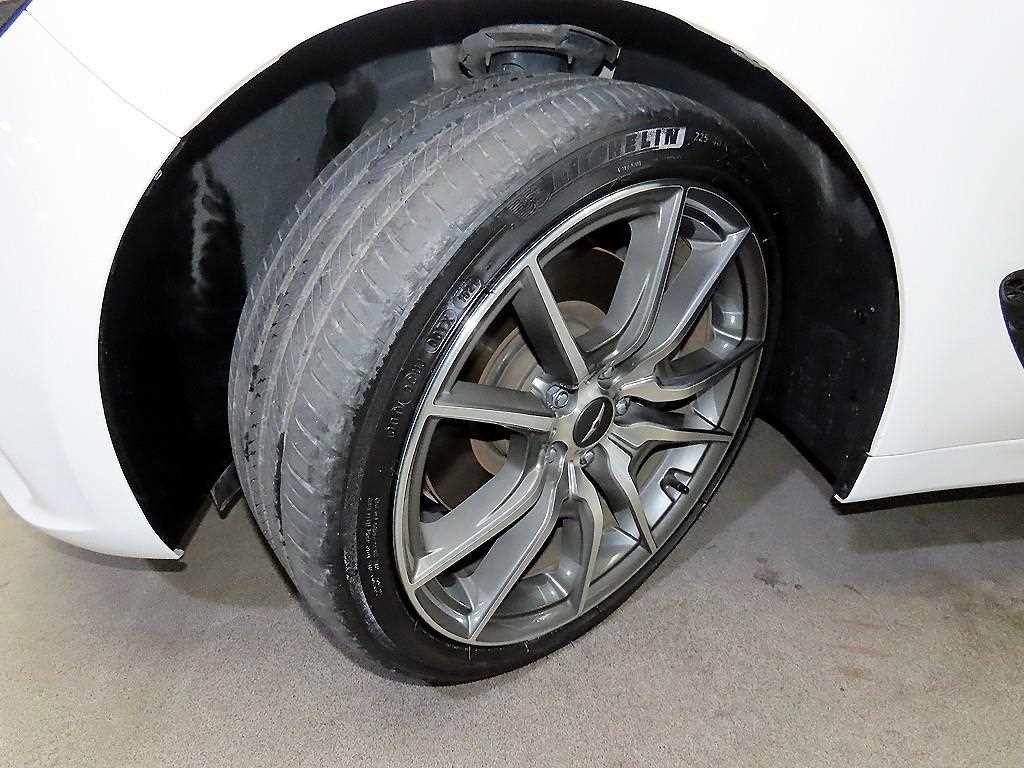 제네시스 G70 더 뉴 G70 가솔린 3.3T 2WD 이미지 20