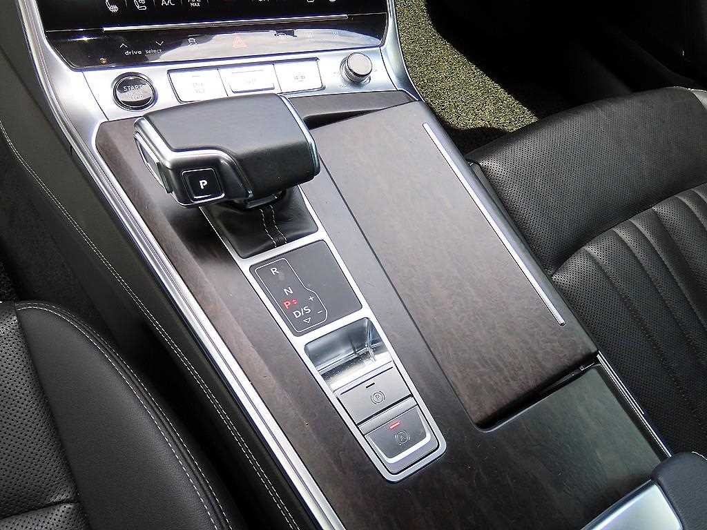 아우디 A7 A7 (4K) 45 TDI 콰트로 프리미엄 이미지 11
