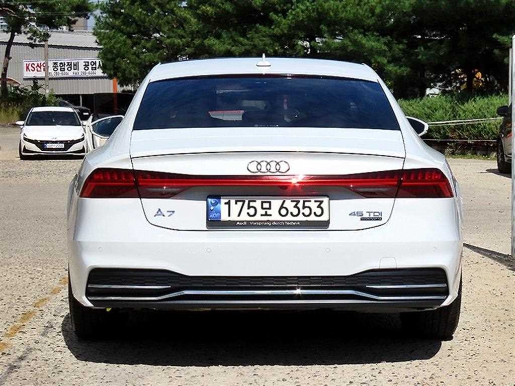 아우디 A7 A7 (4K) 45 TDI 콰트로 프리미엄 이미지 4