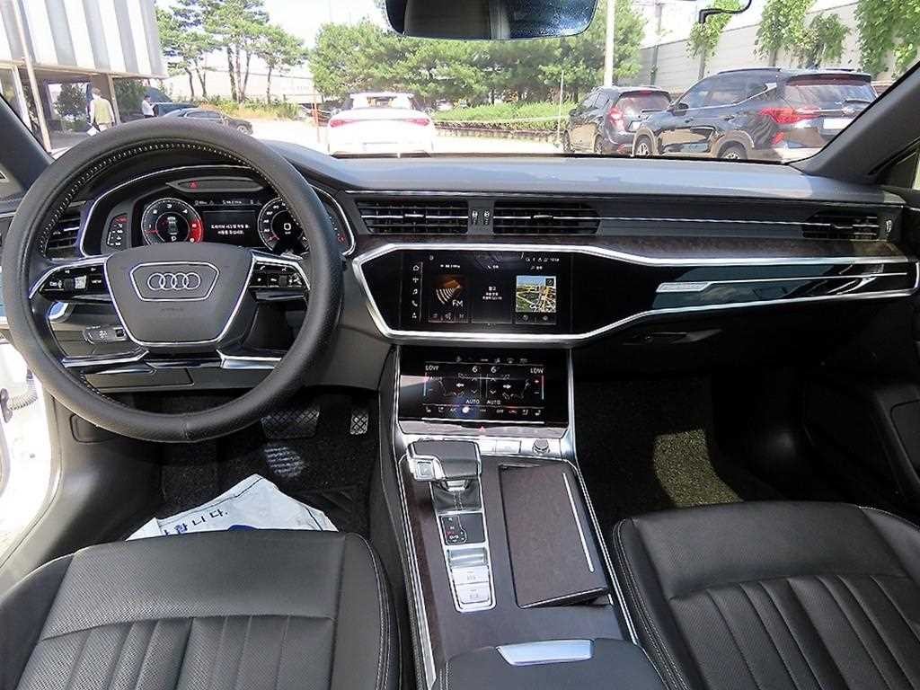 아우디 A7 A7 (4K) 45 TDI 콰트로 프리미엄 이미지 7