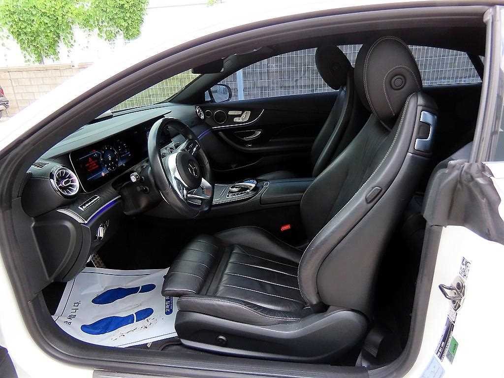 벤츠 E 클래스 E-클래스 W213 E220d 쿠페 이미지 5