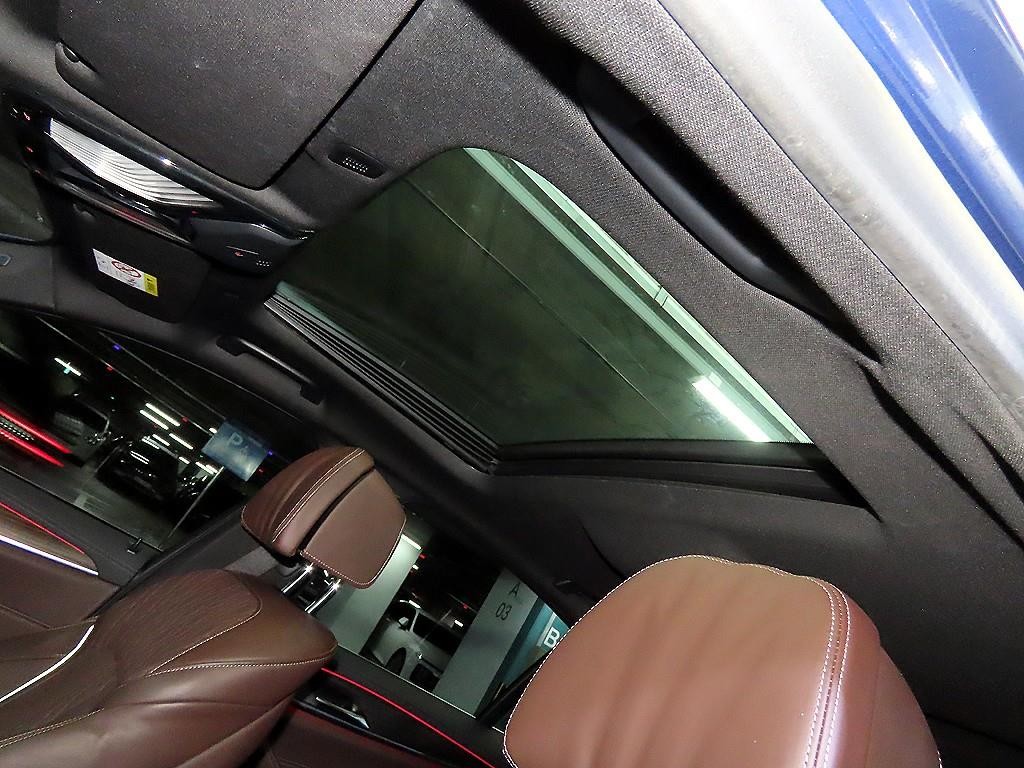 BMW 5시리즈 5시리즈 (G30) 530e M 스포츠 이미지 16