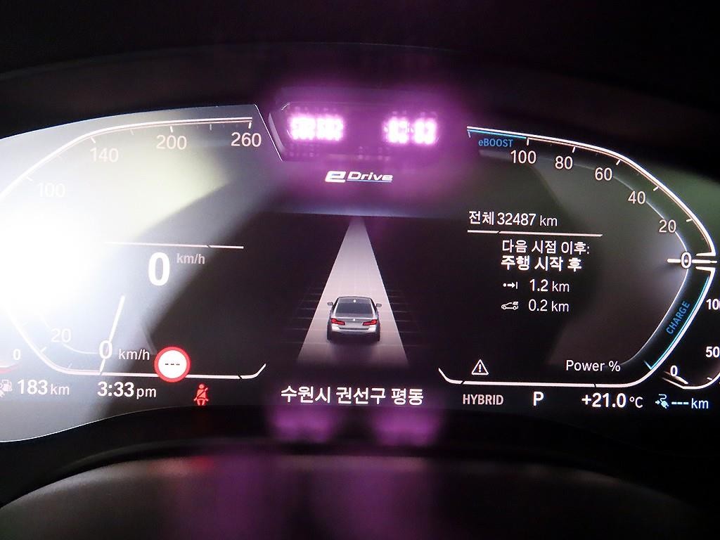 BMW 5시리즈 5시리즈 (G30) 530e M 스포츠 이미지 9