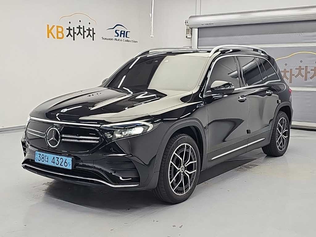 벤츠 EQB EQB (X243) EQB 300 4MATIC AMG 라인 이미지 1