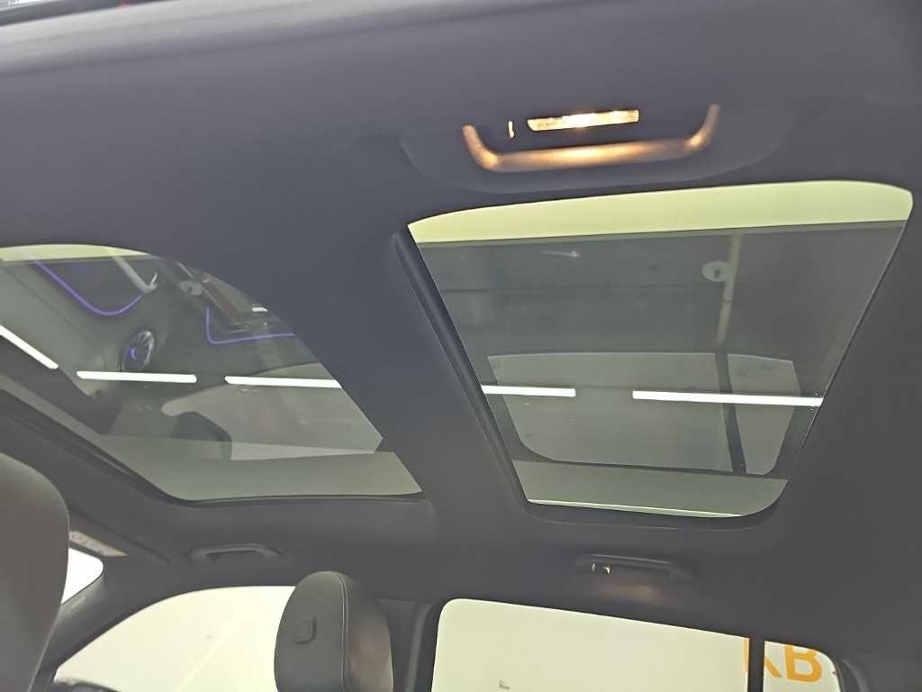 벤츠 EQB EQB (X243) EQB 300 4MATIC AMG 라인 이미지 13
