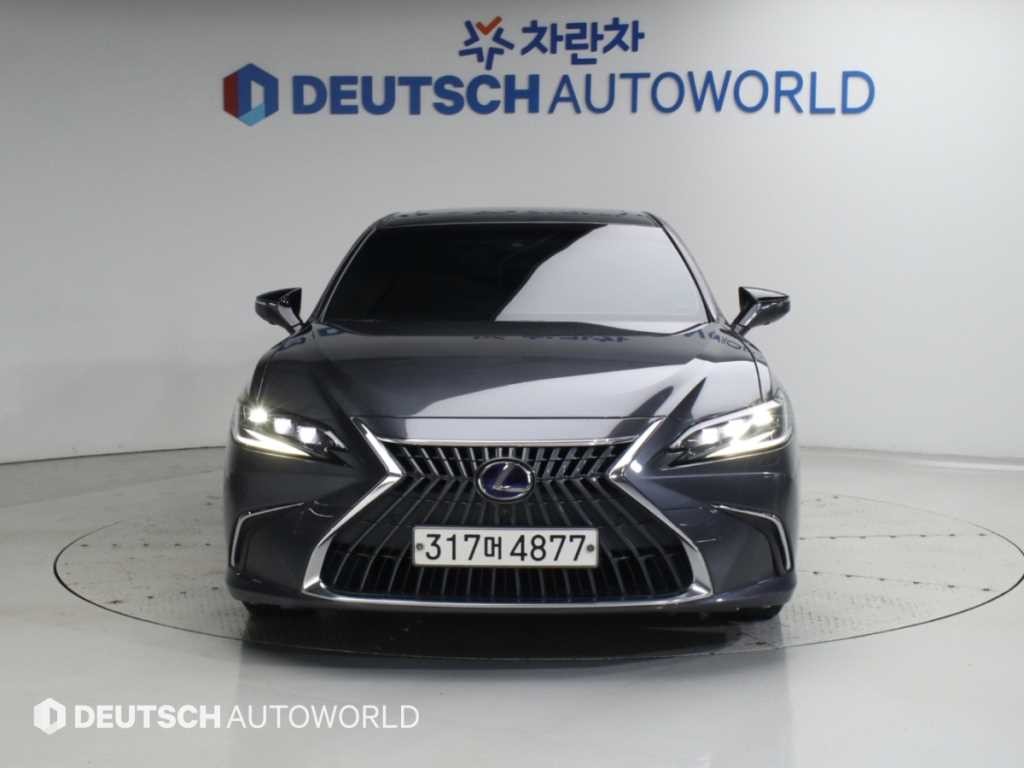 렉서스 ES ES300h 7세대 이그제큐티브 이미지 3