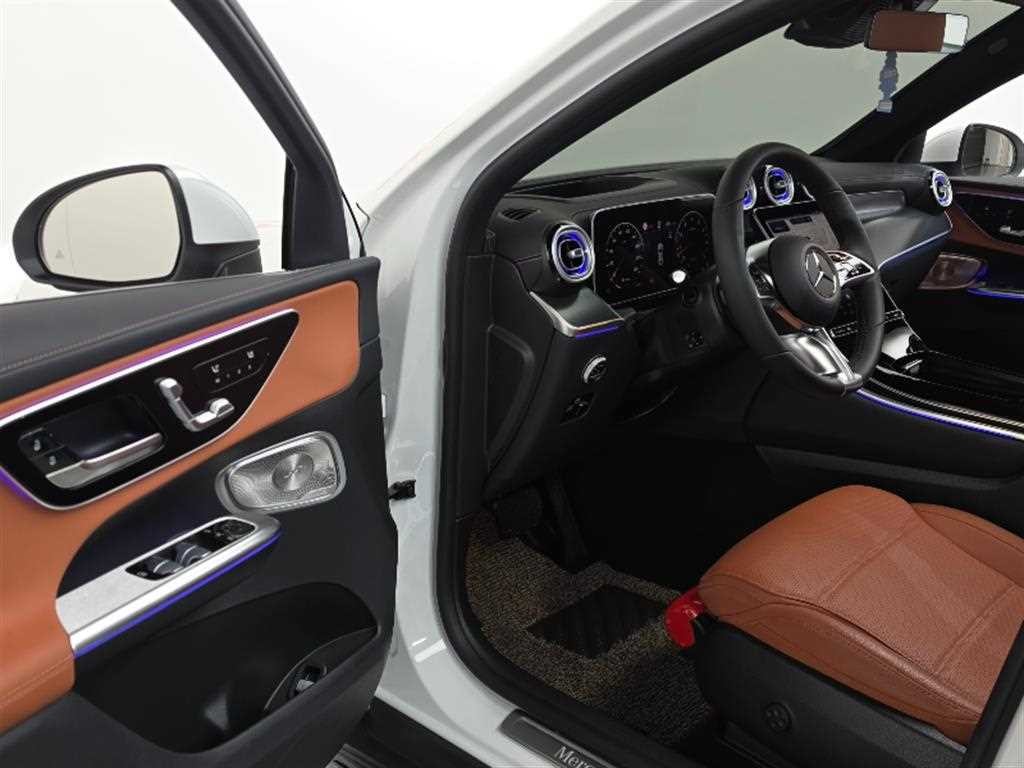 벤츠 GLC 클래스 GLC클래스 X254 GLC300 4MATIC 쿠페 아방가르드 이미지 12