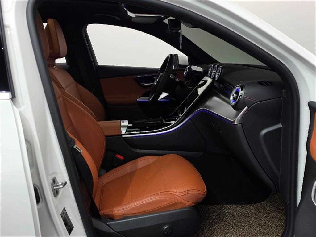 벤츠 GLC 클래스 GLC클래스 X254 GLC300 4MATIC 쿠페 아방가르드 이미지 13