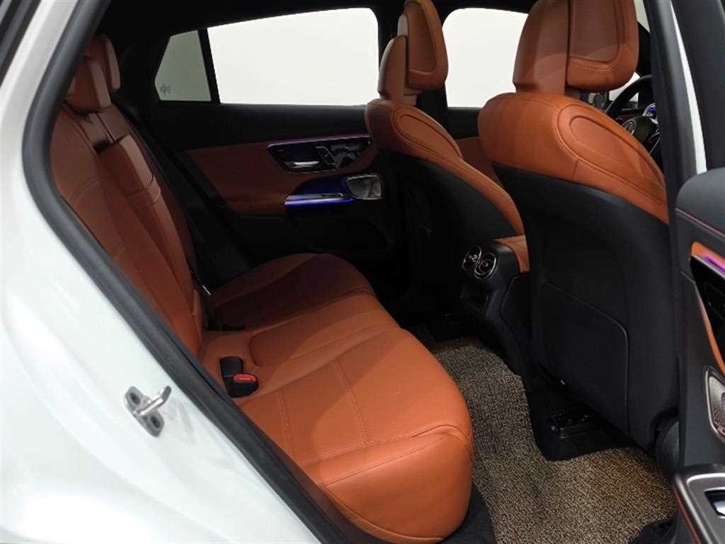 벤츠 GLC 클래스 GLC클래스 X254 GLC300 4MATIC 쿠페 아방가르드 이미지 14