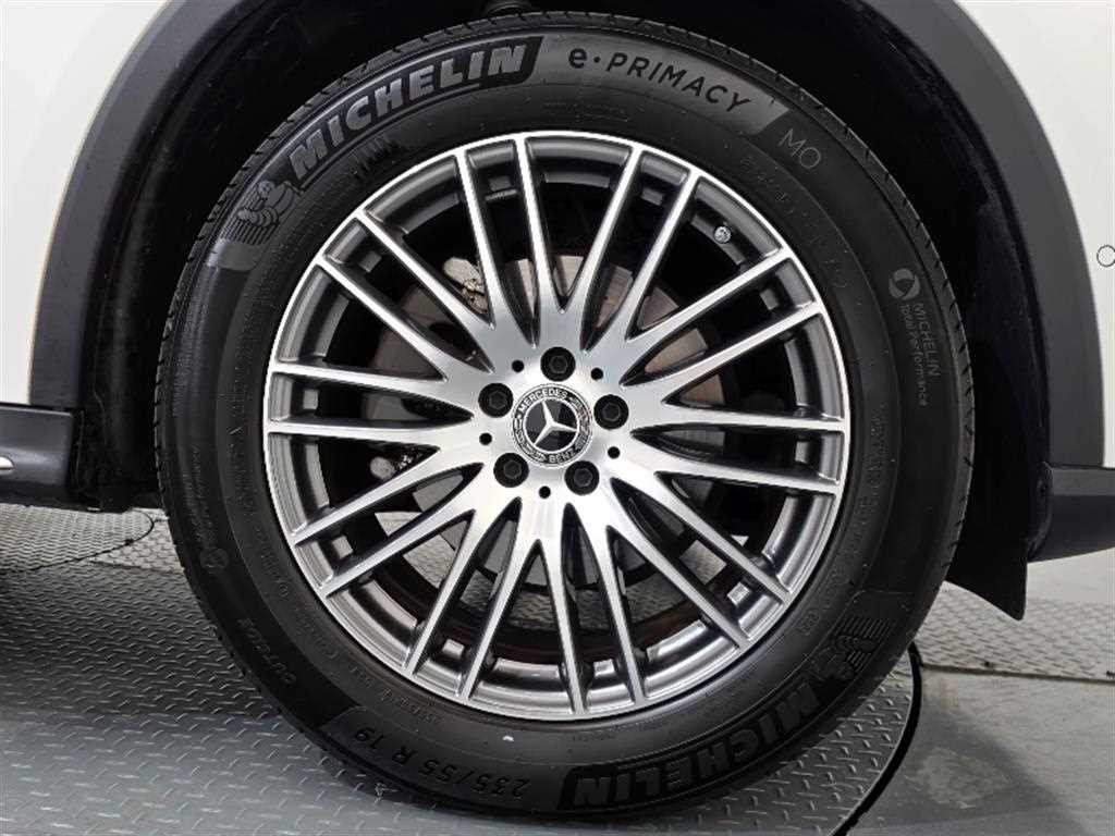 벤츠 GLC 클래스 GLC클래스 X254 GLC300 4MATIC 쿠페 아방가르드 이미지 17