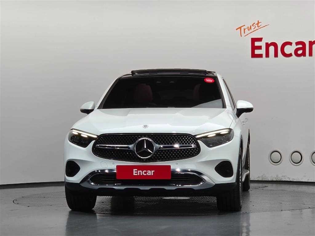 벤츠 GLC 클래스 GLC클래스 X254 GLC300 4MATIC 쿠페 아방가르드 이미지 3