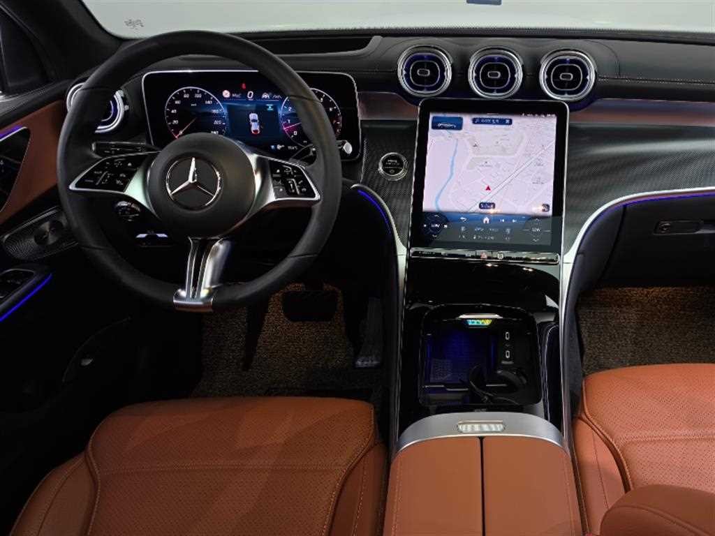 벤츠 GLC 클래스 GLC클래스 X254 GLC300 4MATIC 쿠페 아방가르드 이미지 5