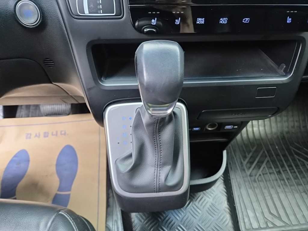 현대 스타리아 2WD 디젤 카고 모던 5인승 이미지 10