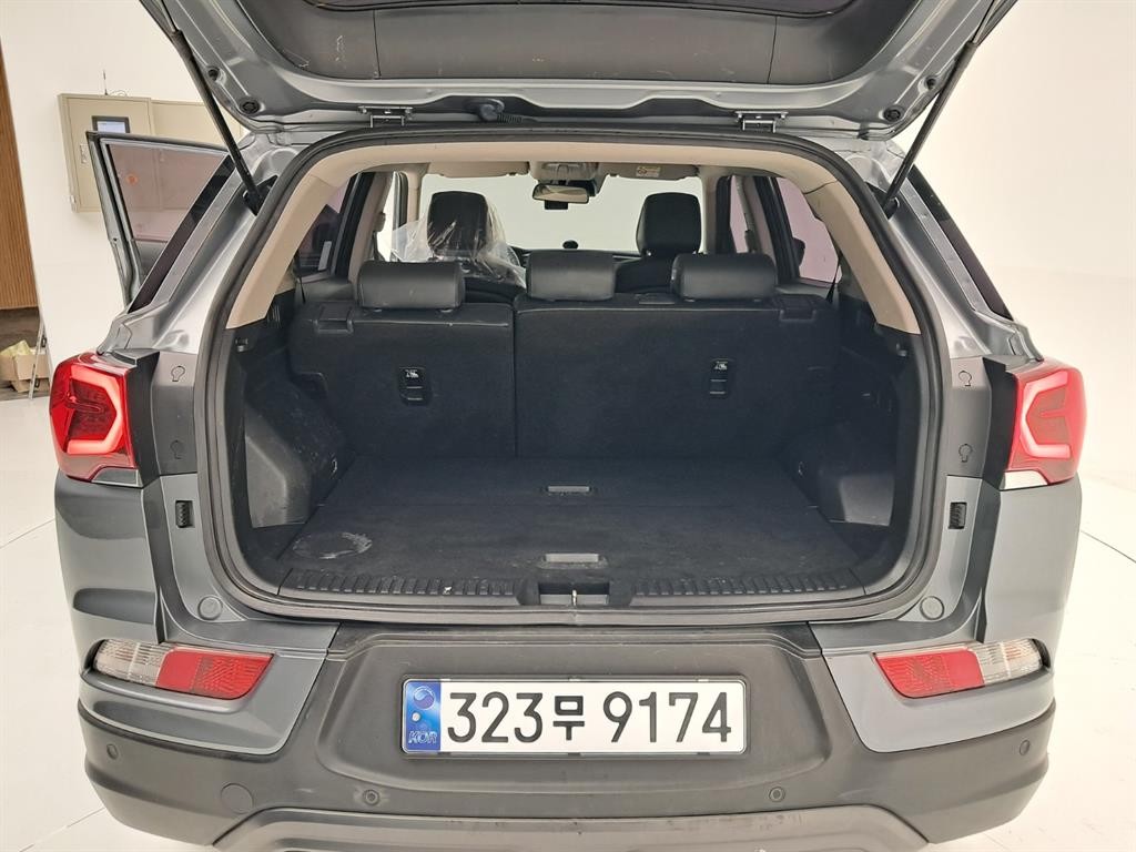 KG모빌리티(쌍용) 코란도 뷰티풀코란도 2WD 가솔린 1.5 C3 플러스 이미지 17