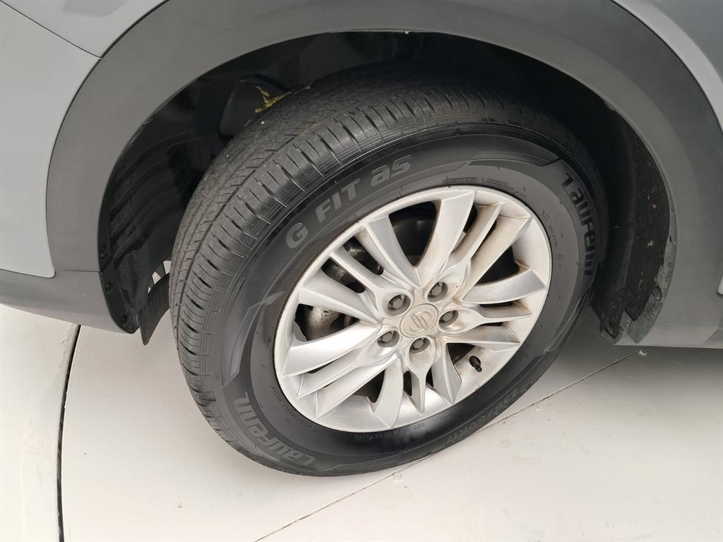 KG모빌리티(쌍용) 코란도 뷰티풀코란도 2WD 가솔린 1.5 C3 플러스 이미지 19