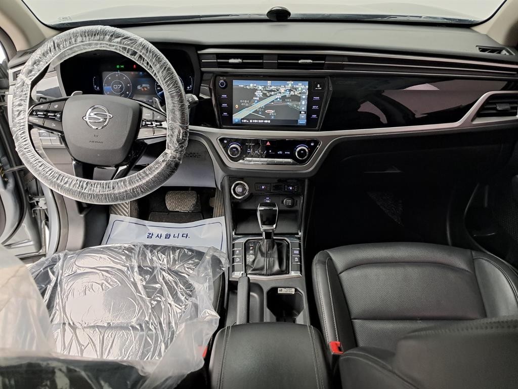 KG모빌리티(쌍용) 코란도 뷰티풀코란도 2WD 가솔린 1.5 C3 플러스 이미지 6
