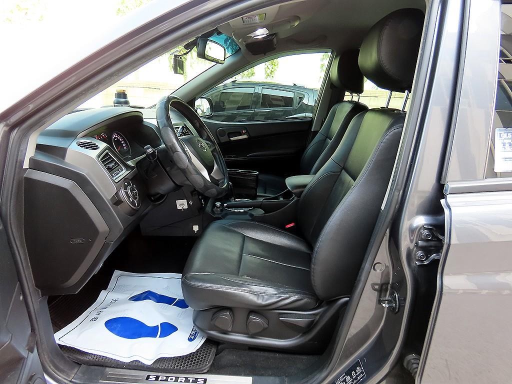 KG모빌리티(쌍용) 코란도 더뉴코란도스포츠 CX7(4WD) 클럽 이미지 5