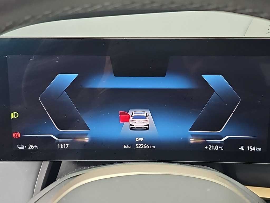 BMW iX xDrive 50 스포츠 플러스 이미지 6
