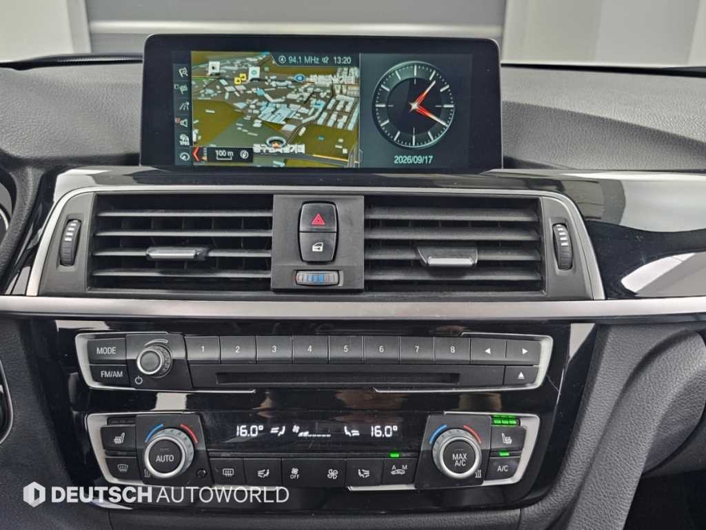 BMW 3시리즈 3시리즈 (F30) 320d 이미지 14