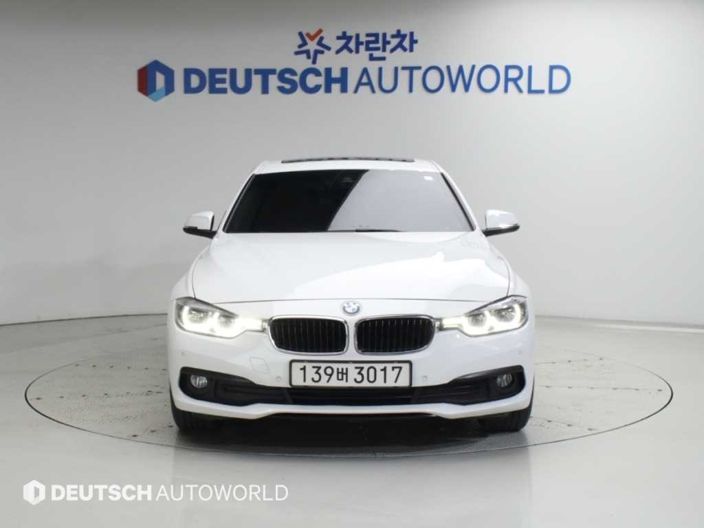 BMW 3시리즈 3시리즈 (F30) 320d 이미지 3