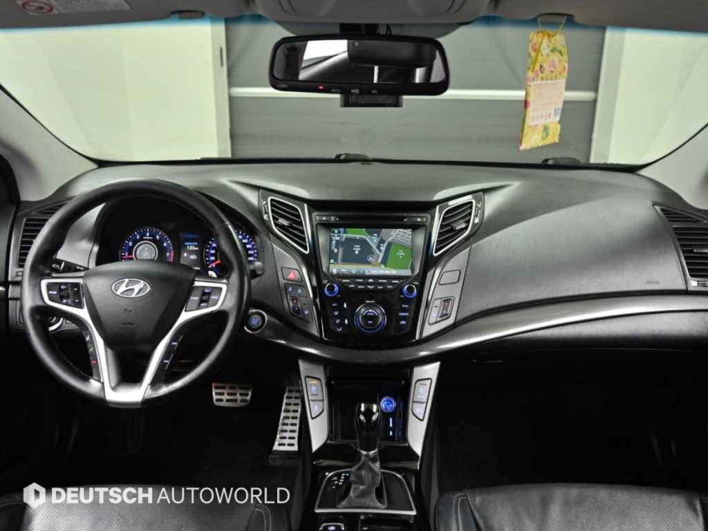 현대 i40 i40Saloon 2.0 GDI D 스펙 이미지 7