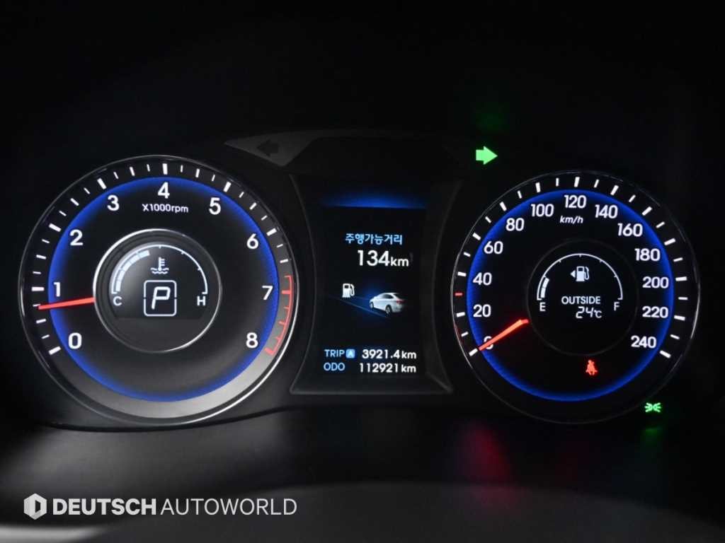 현대 i40 i40Saloon 2.0 GDI D 스펙 이미지 8